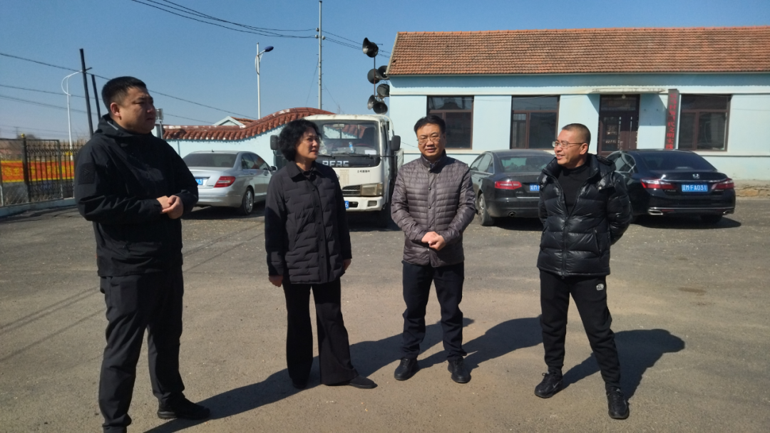 清河区人民检察院党组书记、检察长李建伟带队督导后马村森林防火工作